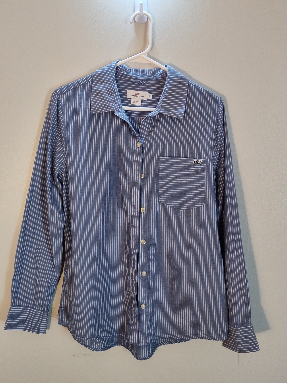 Vineyard Vines Blue and White Vertical Stripe Button-Down Shirt